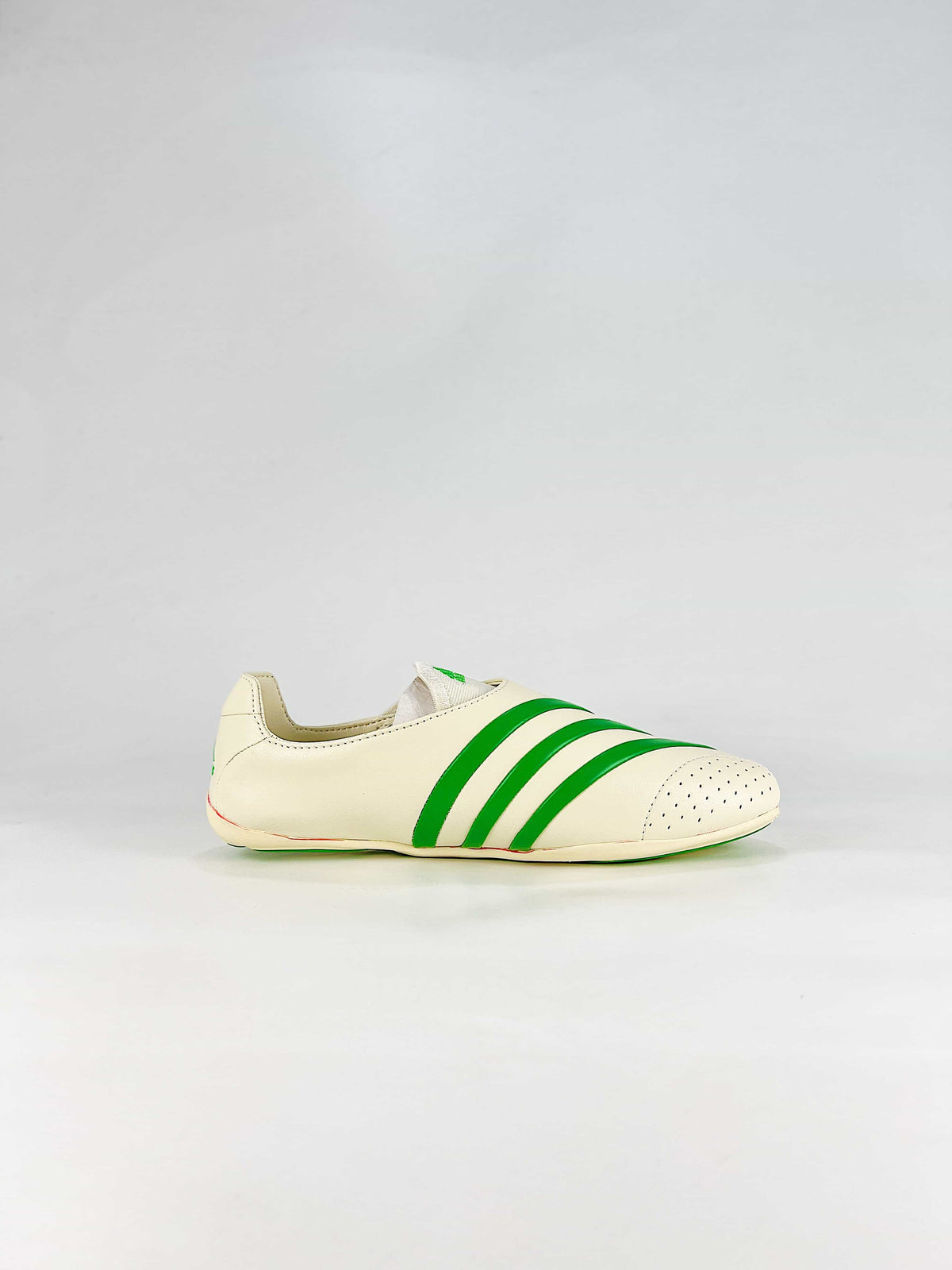 Pharrell Williams x Adidas Vario Flat Earther "Cream White Green"-Classic sneakers，Adidas Women's Shoe Sale / Men's Shoe Sale