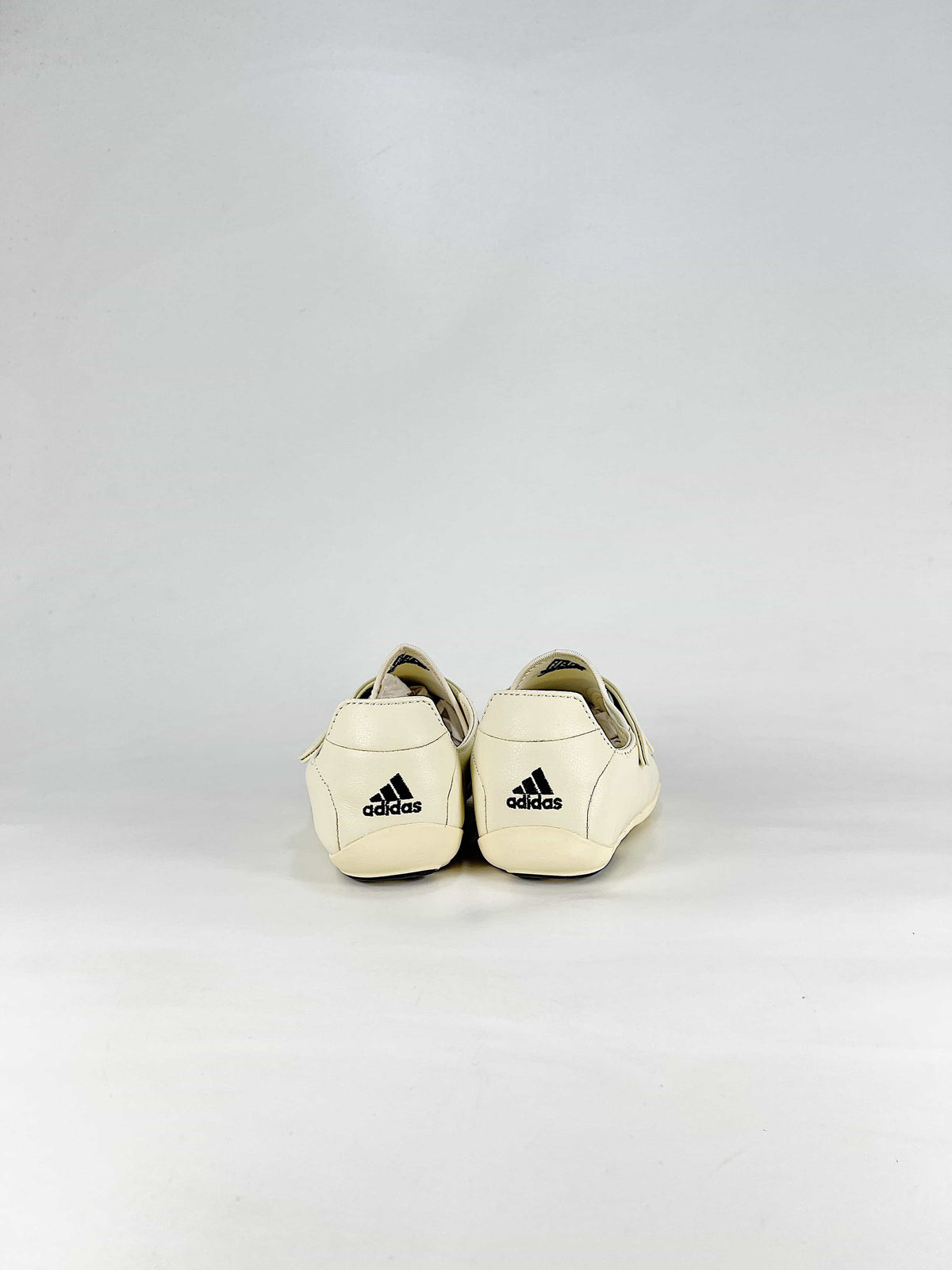 Pharrell Williams x Adidas Vario Flat Earther "Cream White Black"-Classic sneakers，Adidas Women's Shoe Sale / Men's Shoe Sale