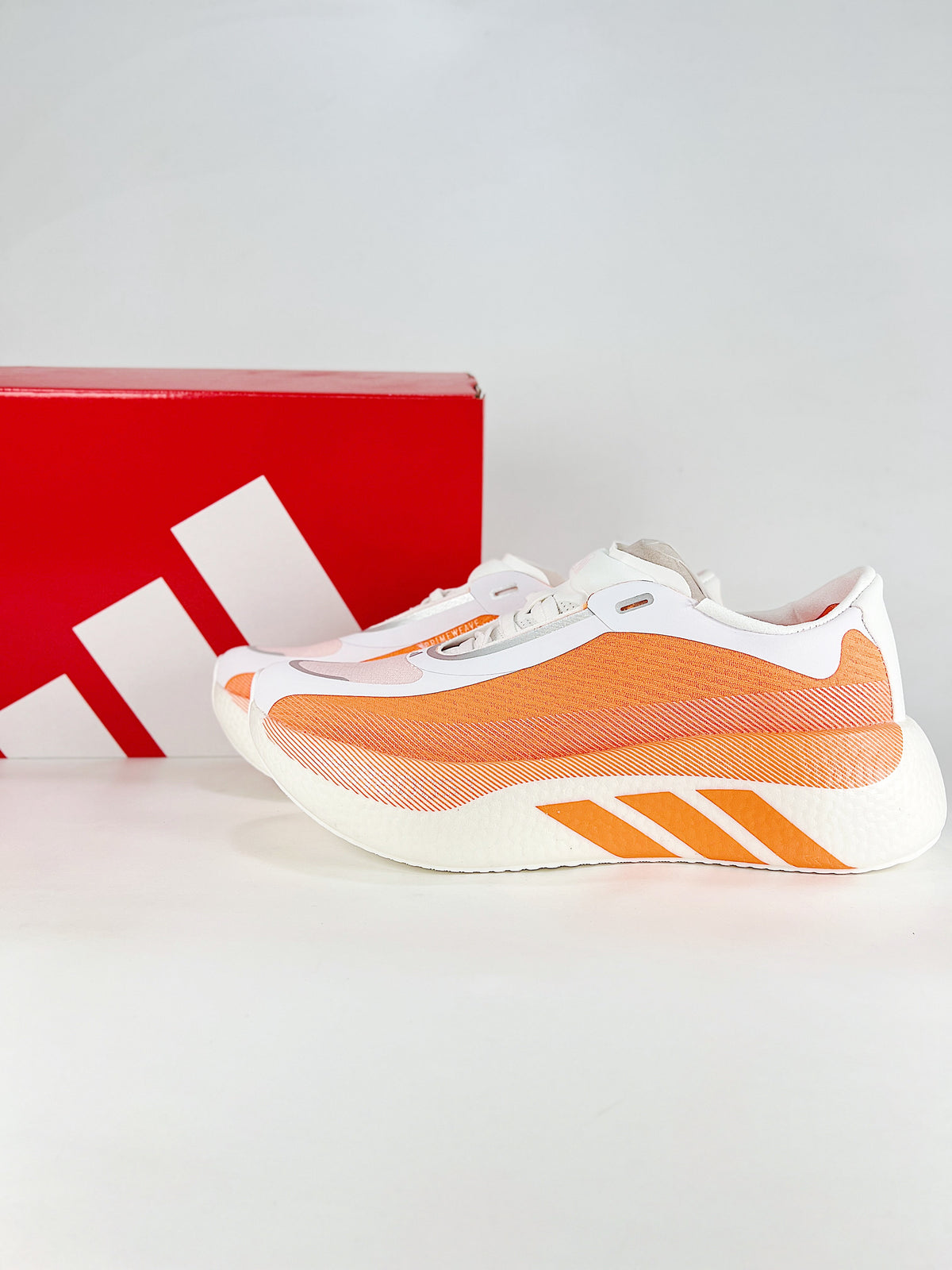 adidas Hyperboost Edge Sneakers – White / OrangeAdidas Hyperboost Edge "White Orange"